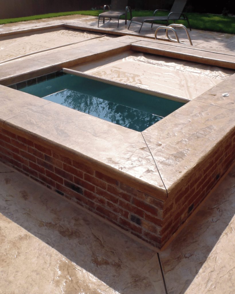 Pool & Spa Close_11
